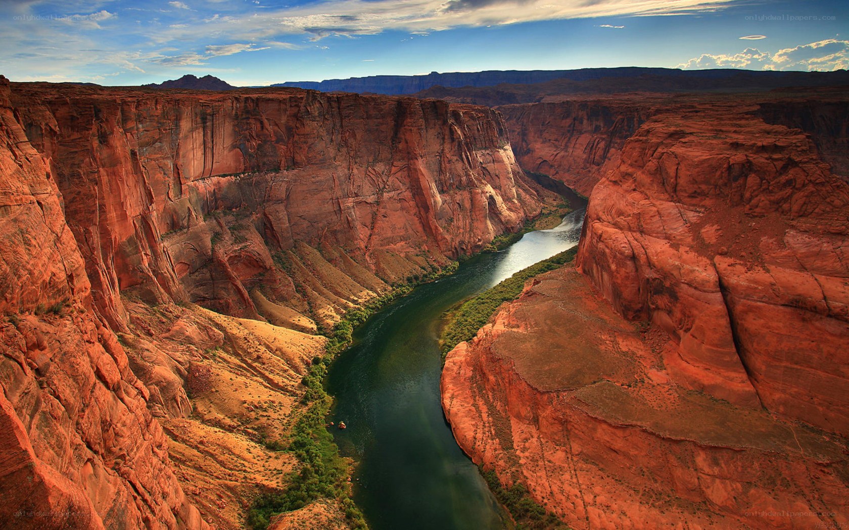 Horseshoe Bend canyon view