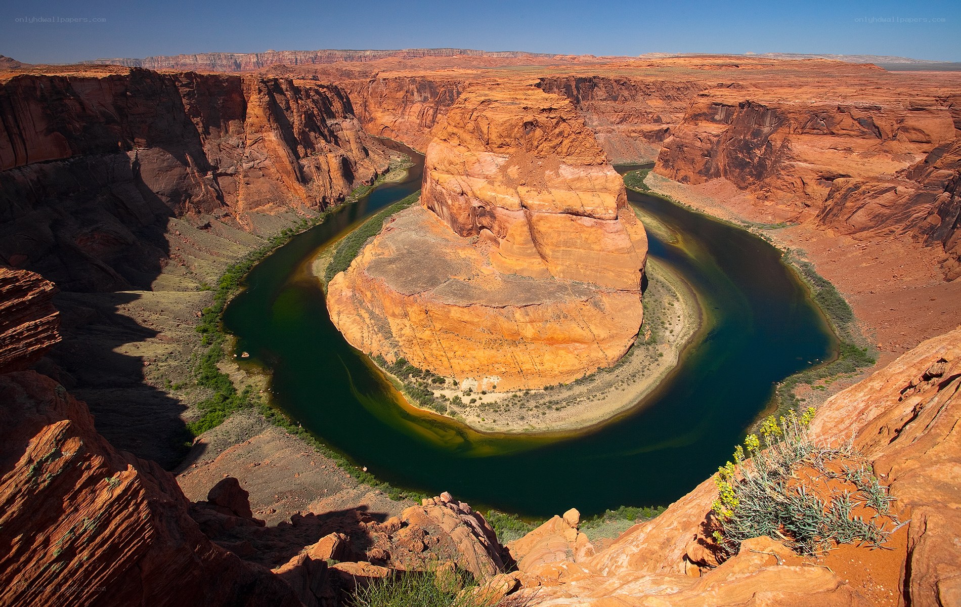 Horseshoe Bend canyon view