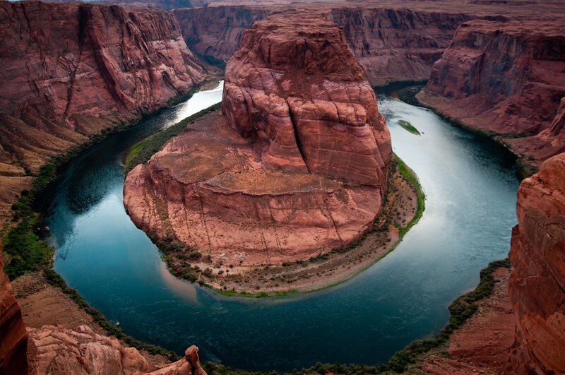 Horseshoe Bend canyon view