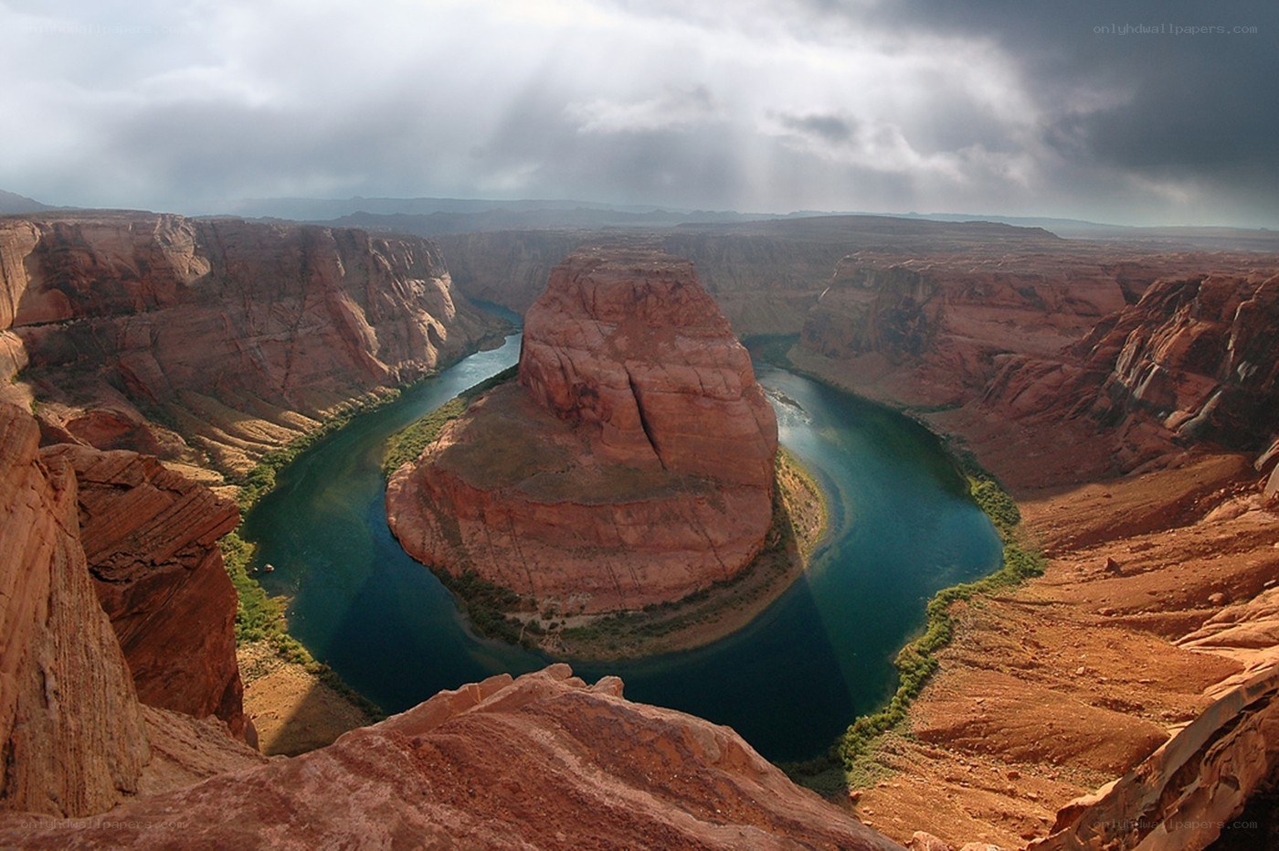 Horseshoe Bend canyon view