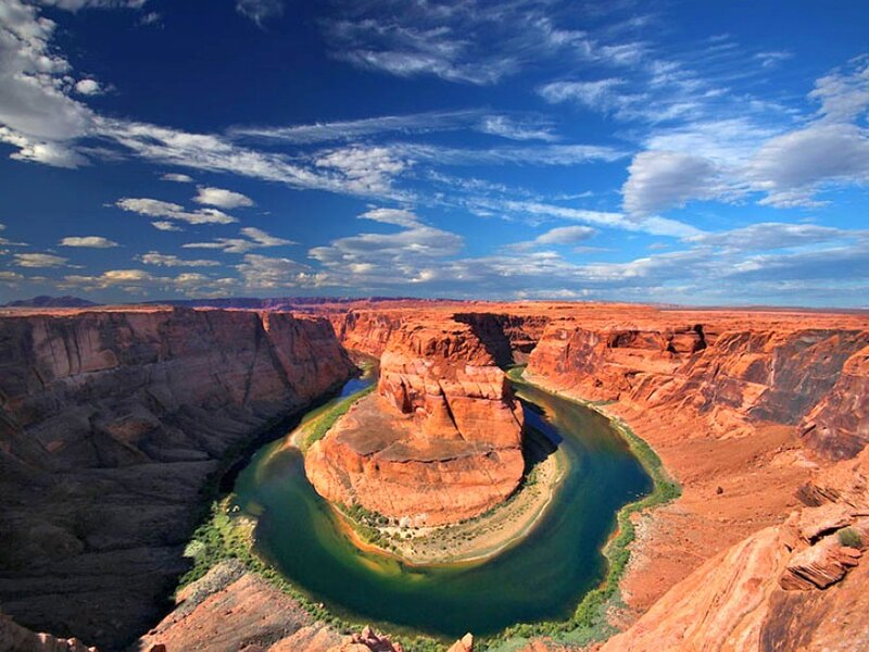 Horseshoe Bend canyon view
