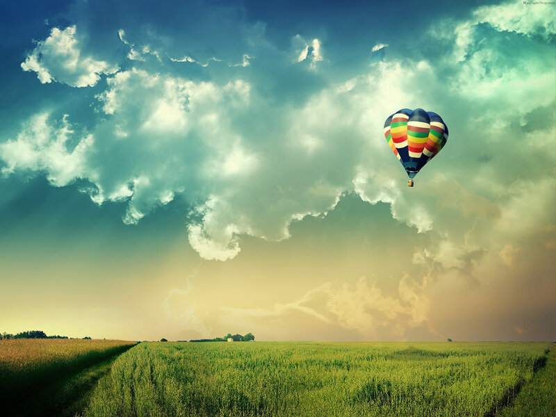 Hot Air Balloon in Sky — Green