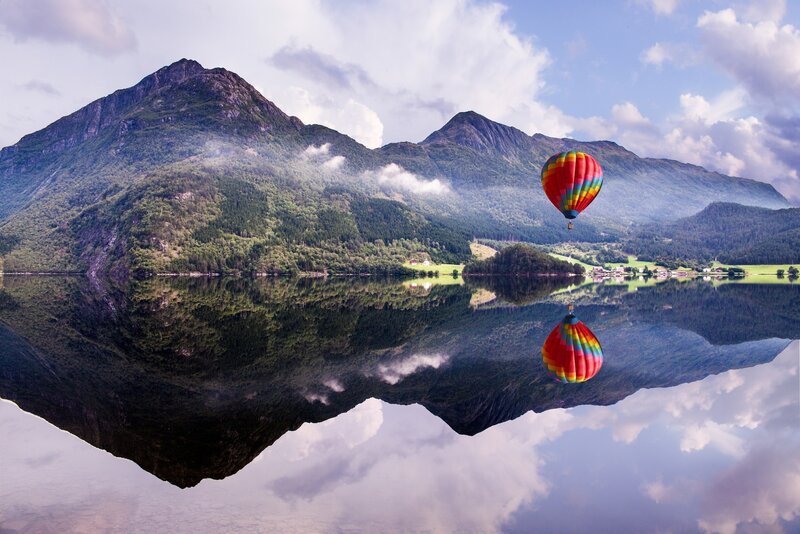 Hot Air Balloon over Lake — Green, Serene