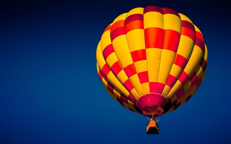 Hot Air Balloon — Yellow, Dramatic, Night