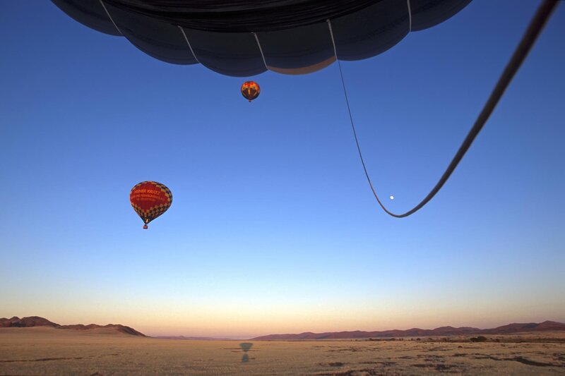 Hot Air Balloons in Desert — Blue, Serene