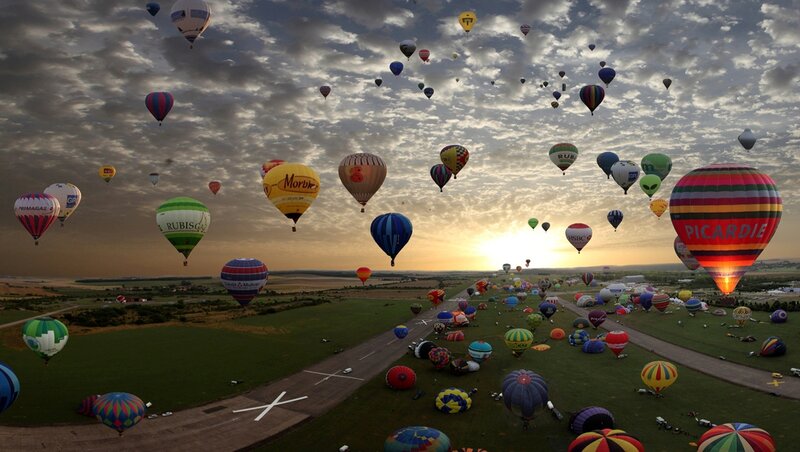 Hot Air Balloons in Flight — Blue, Dramatic