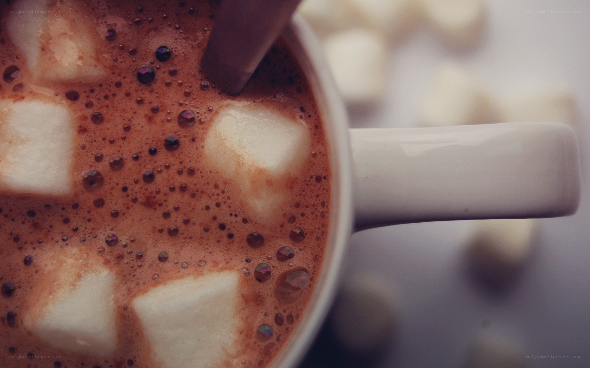 hot chocolate with marshmallows