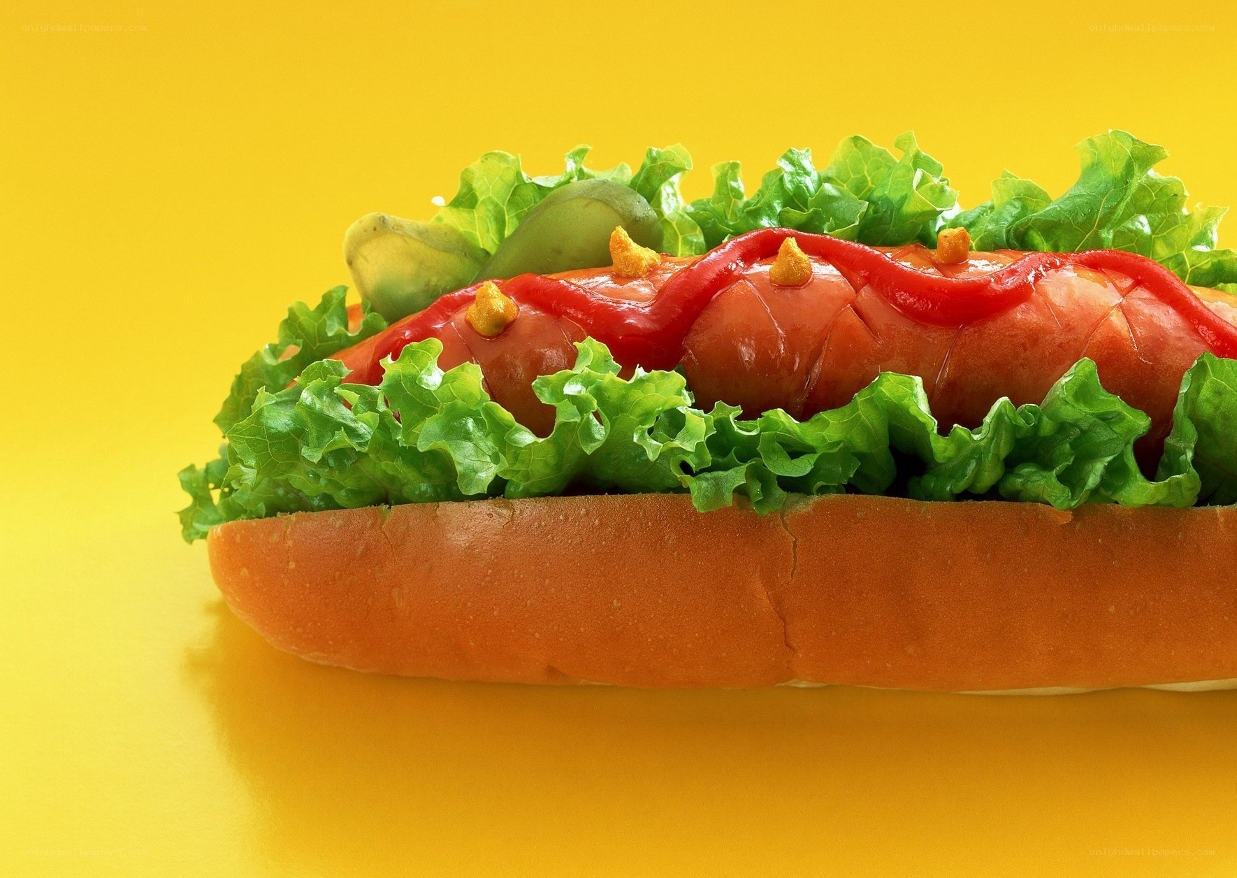 hot dog with toppings