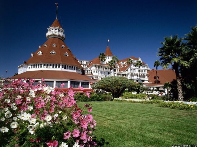 Hotel Del Coronado — Green