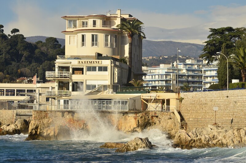 Hotel La Reserve by the sea