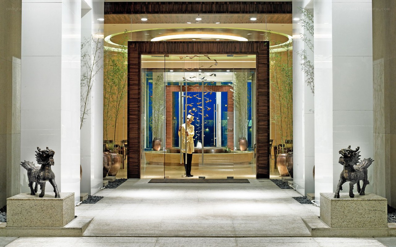 hotel lobby entrance