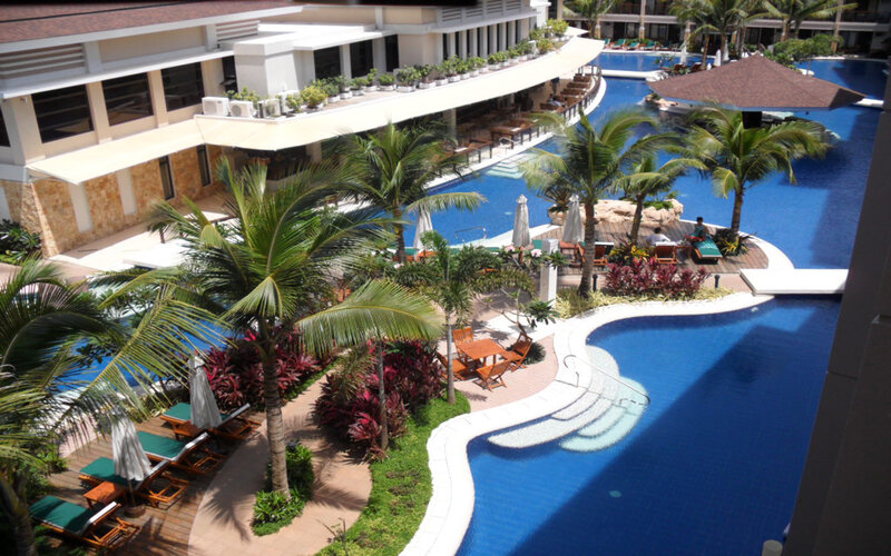 Hotel Pool Complex