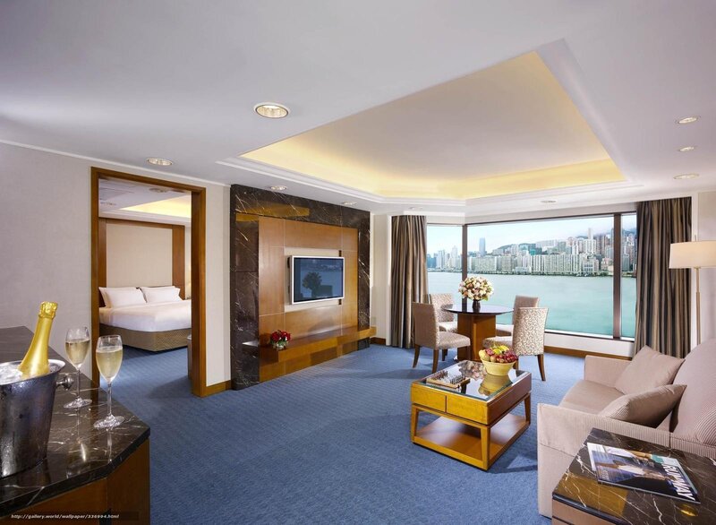 Hotel Suite with City View — Blue