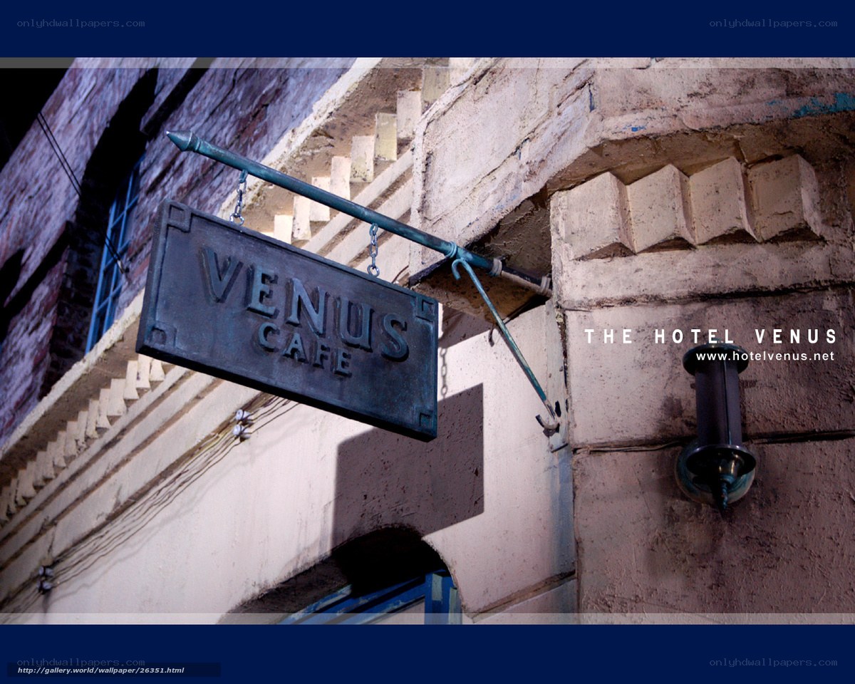 Hotel Venus Cafe sign