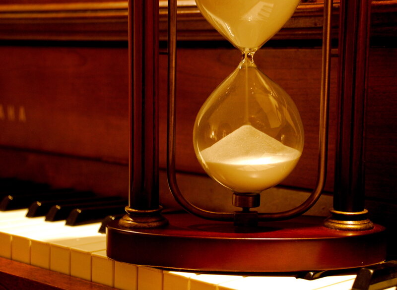 Hourglass on Piano