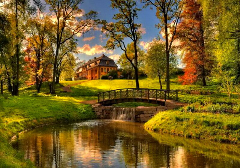 House in Autumn Park