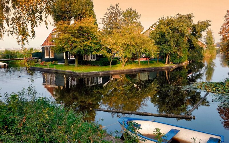 House on Canal Island