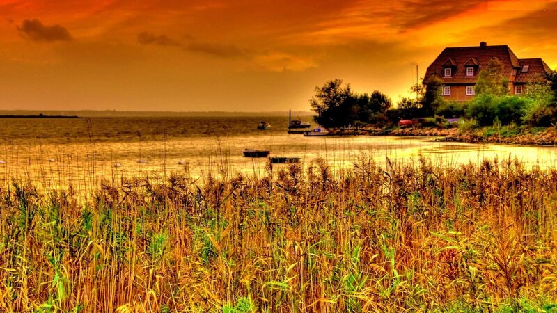 House on Lake Shore — Orange, Dramatic