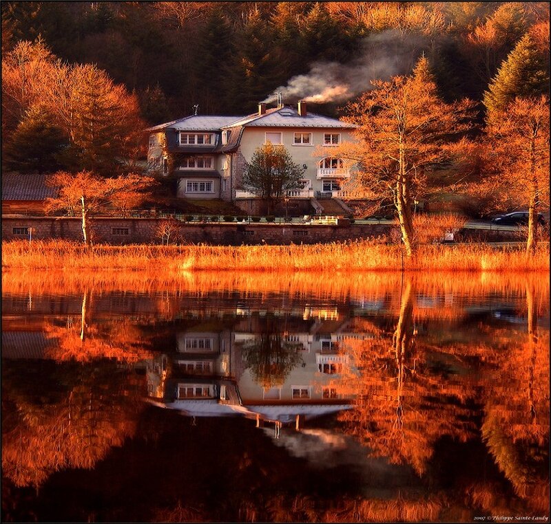House on Lake Shore — Orange, Serene