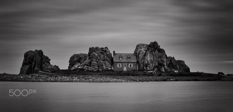 House on Rocky Island — Black