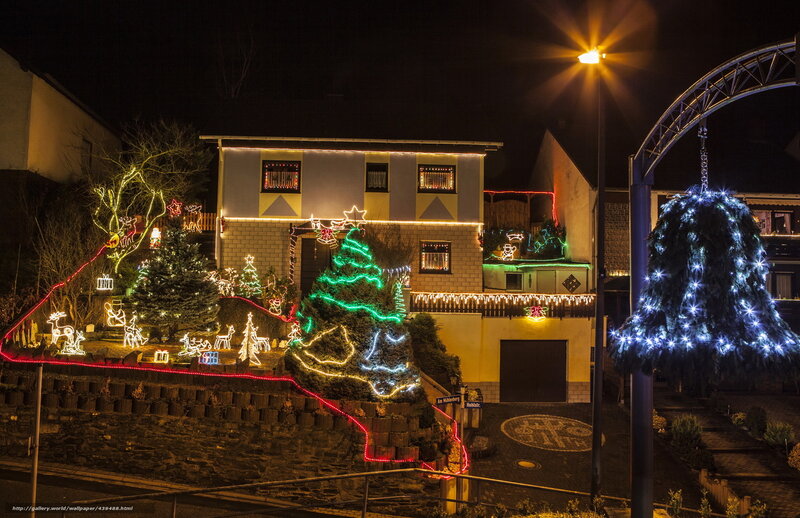 House with Christmas Lights — Green, Festive, Night