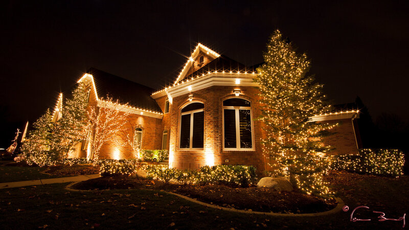 House with Holiday Lights — Yellow, Festive