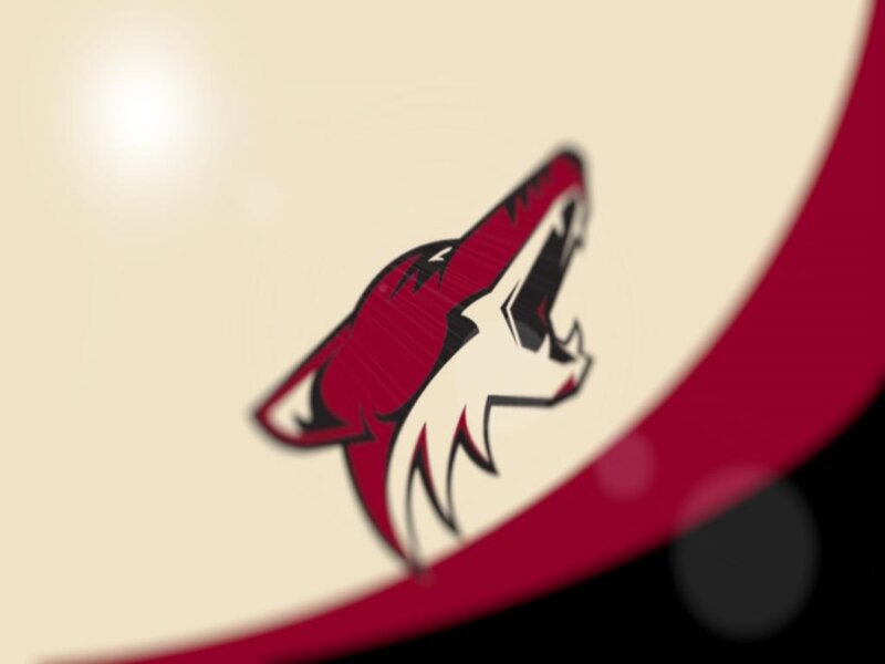 Howling Wolf Logo