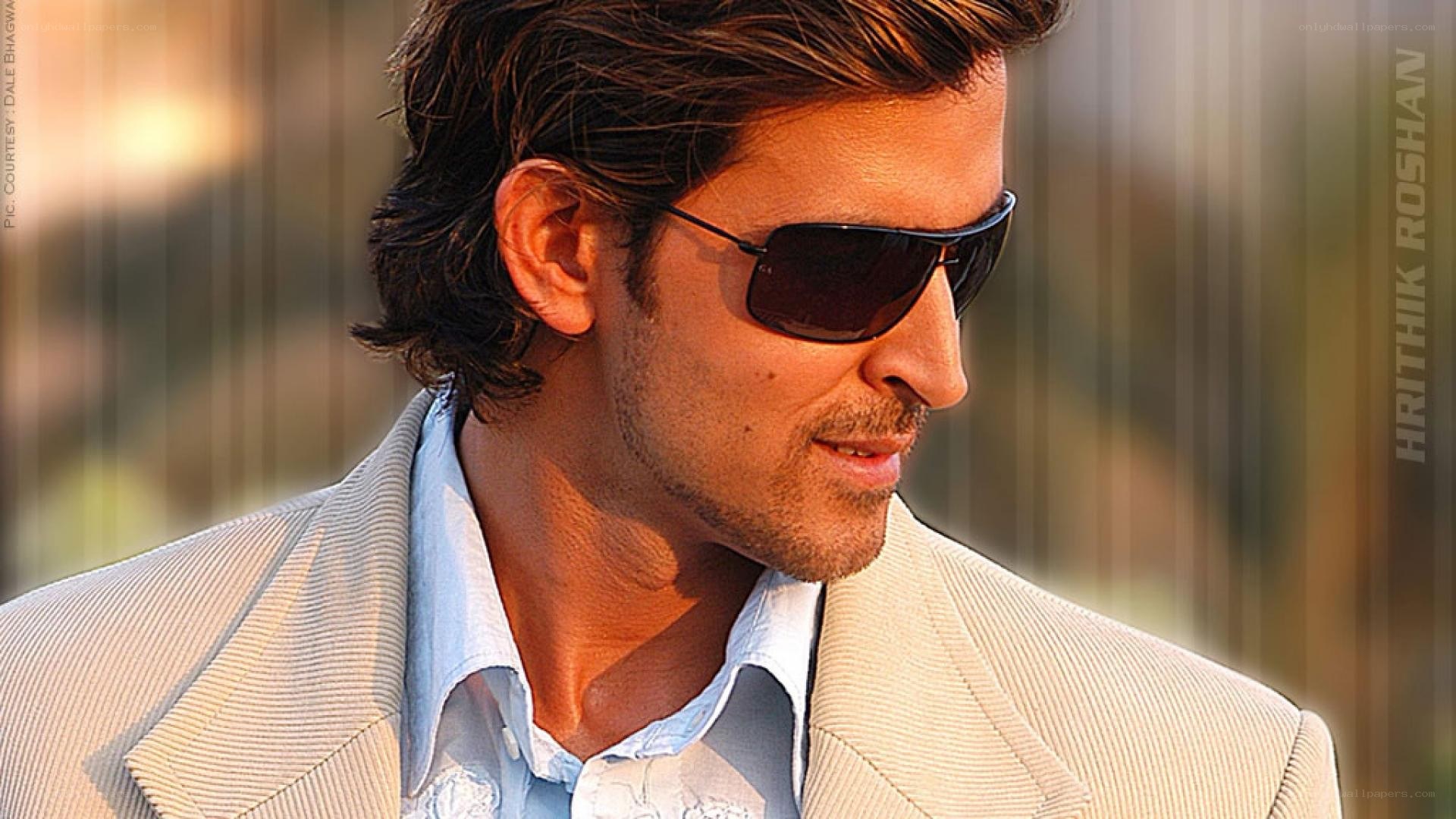 Hrithik Roshan in sunglasses