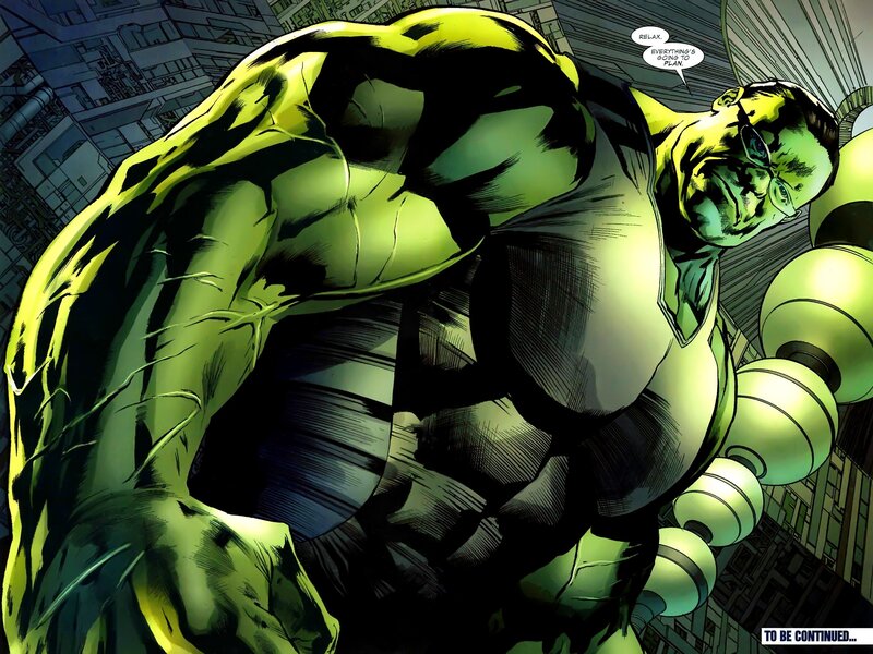 Hulk in a city