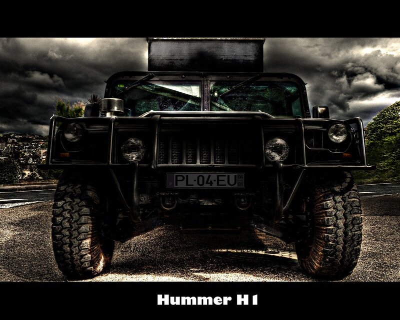 Hummer H1 front view