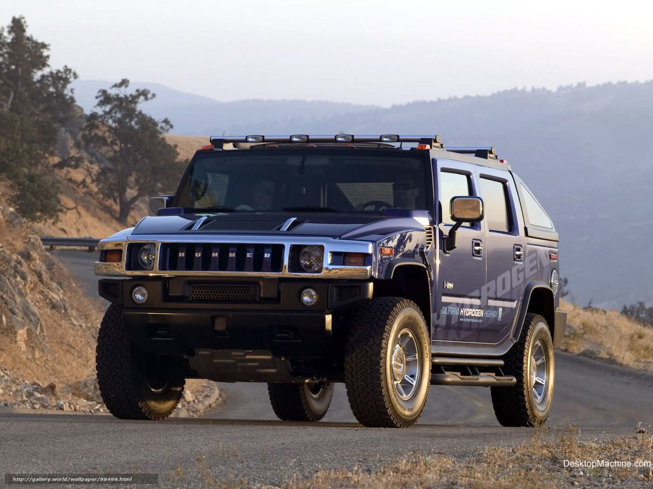 Hummer H2 on a mountain road
