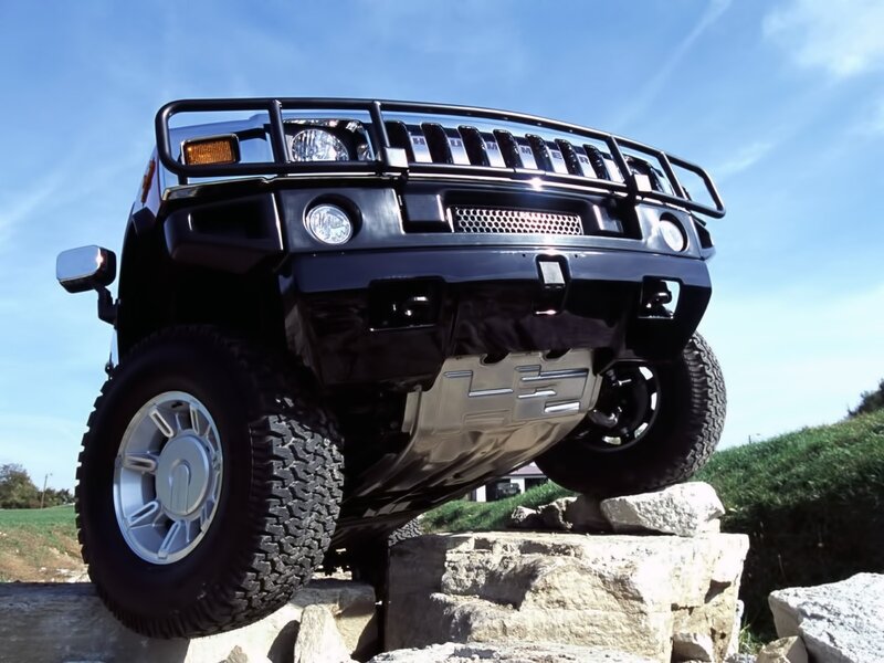 Hummer H2 on rocky terrain