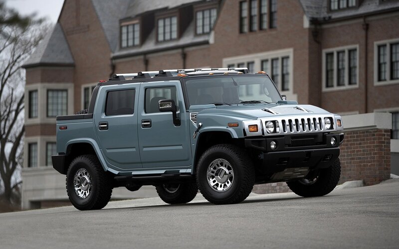 Hummer H2 pickup truck