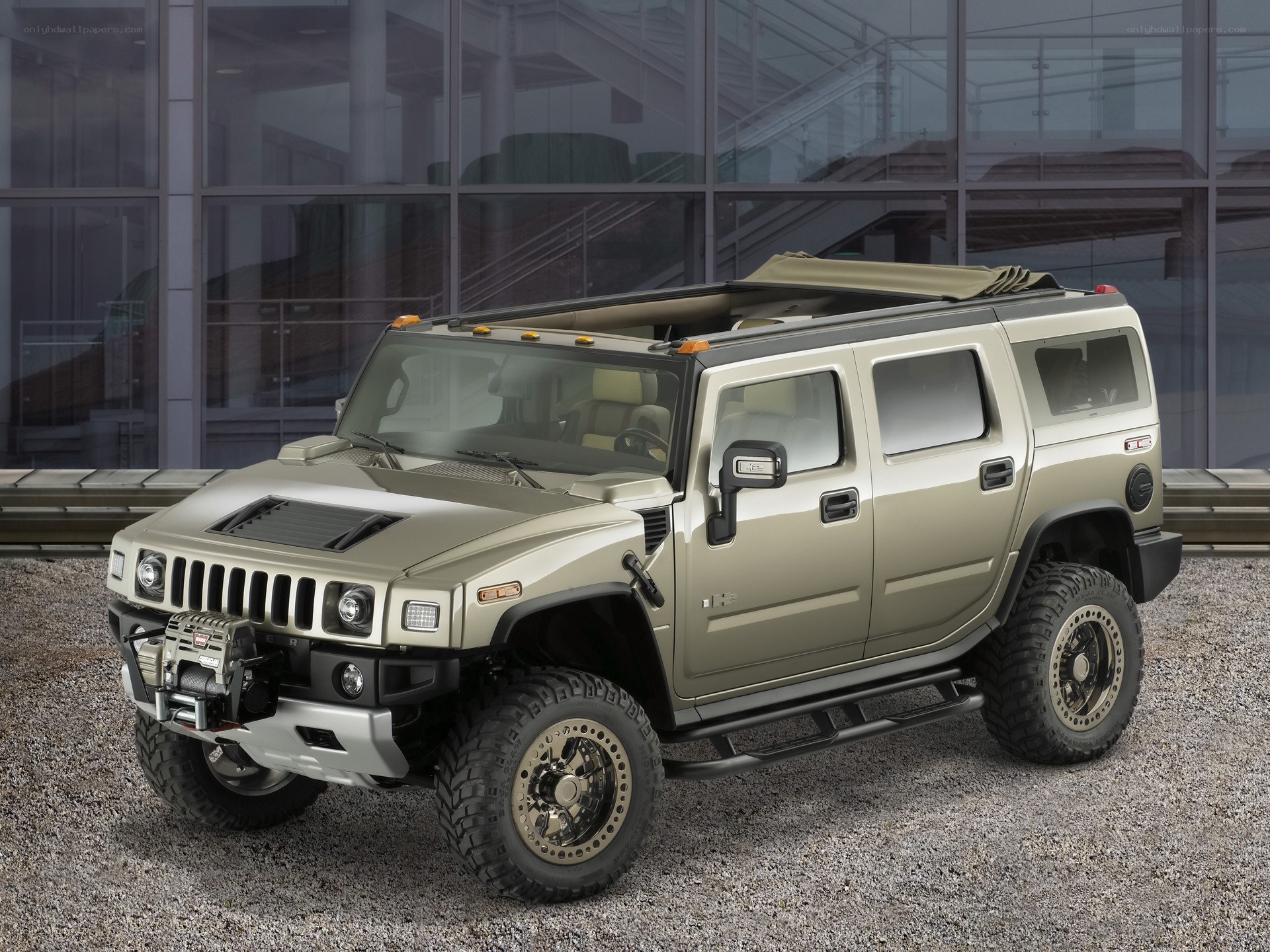Hummer H2 SUV