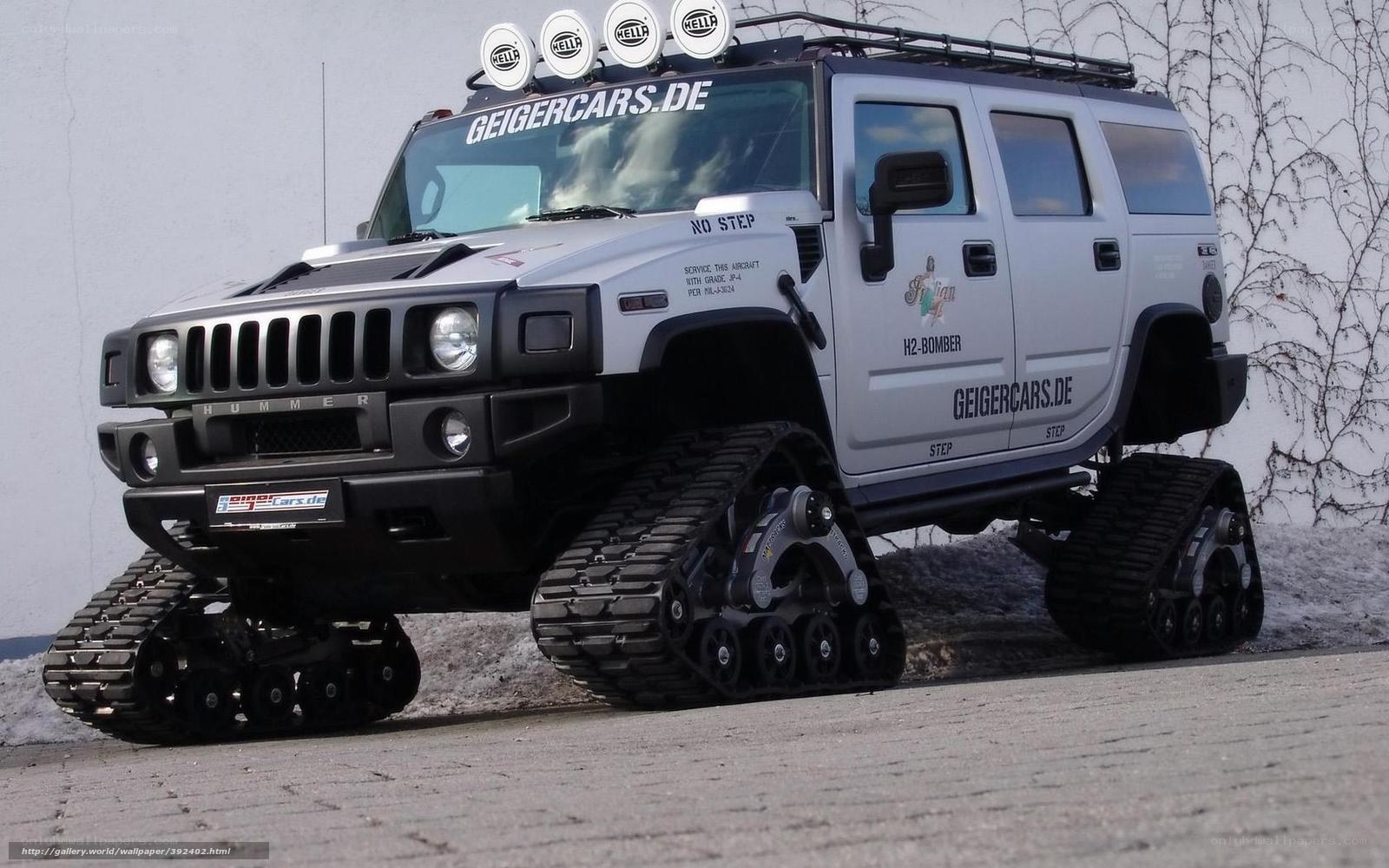 Hummer H2 with tracks