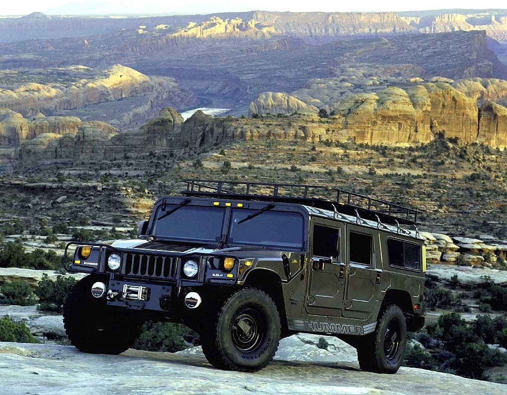 Hummer in desert canyon