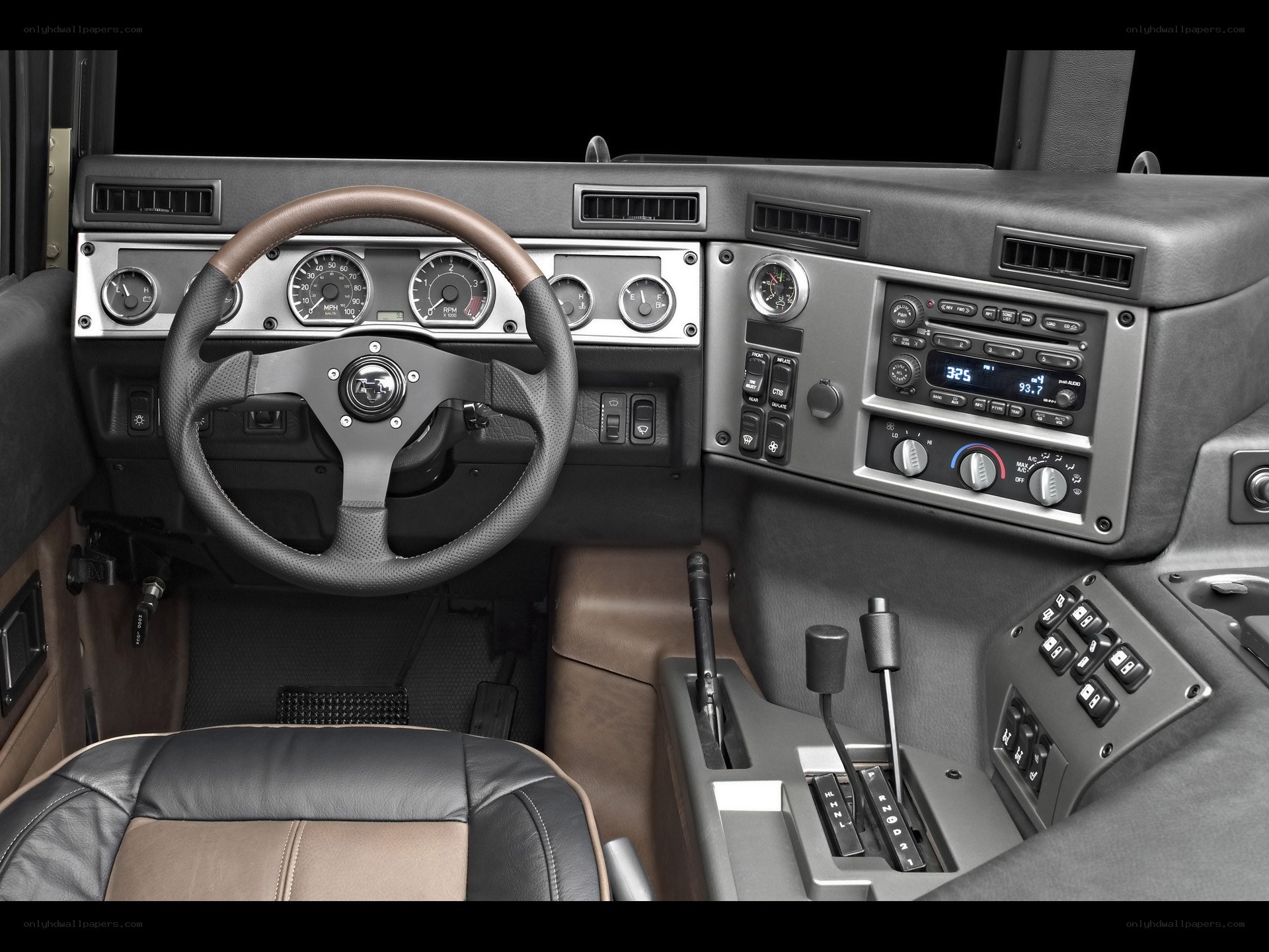 Hummer interior dashboard