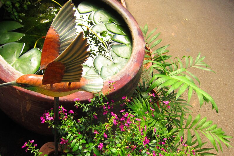 Hummingbird Sculpture