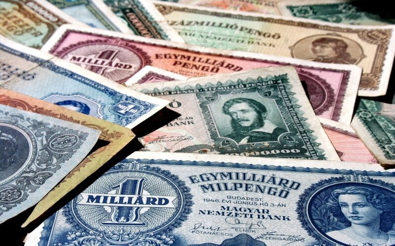 Hungarian banknotes collection