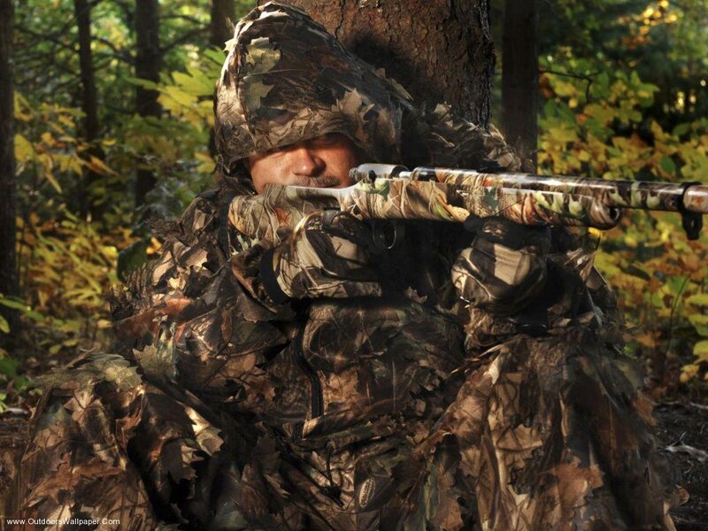 Hunter in Camouflage — Brown