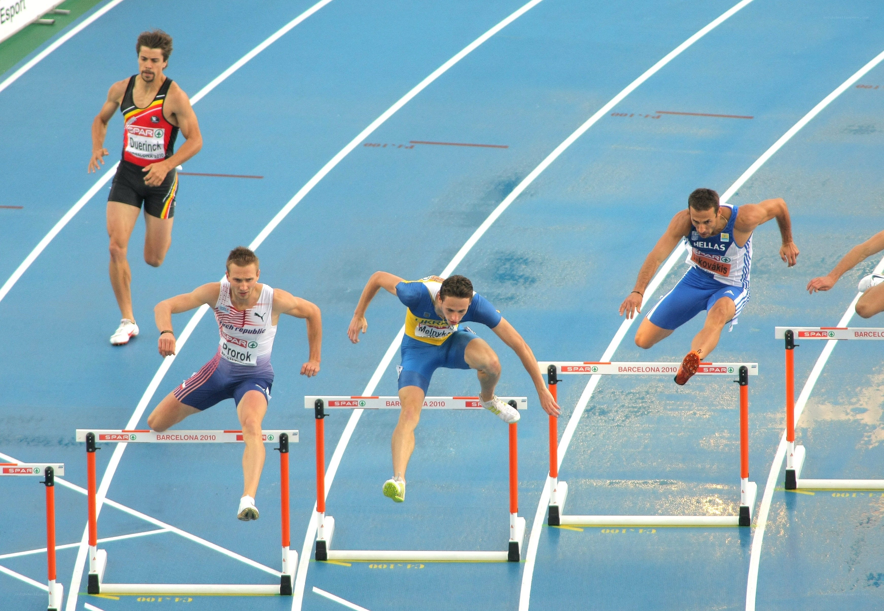 Hurdle race at Barcelona 2010