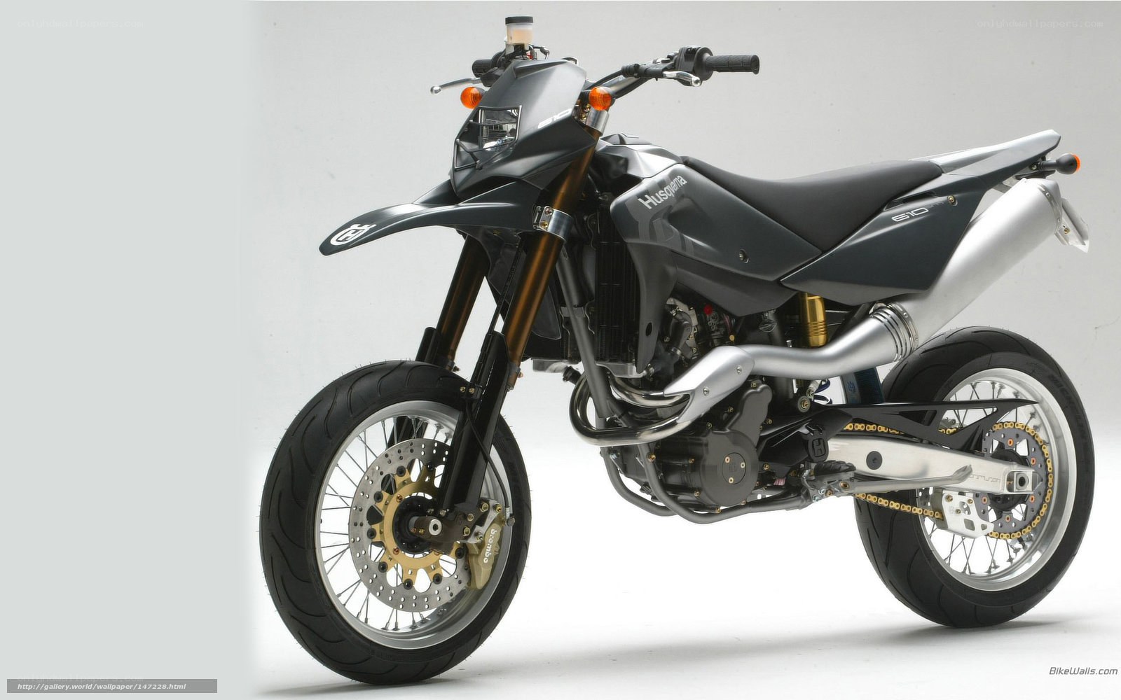 Husqvarna 600 motorcycle