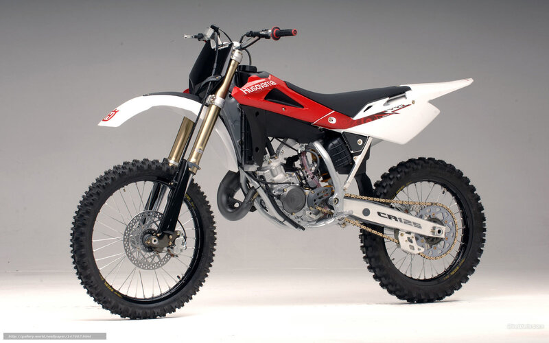 Husqvarna CR125 dirt bike