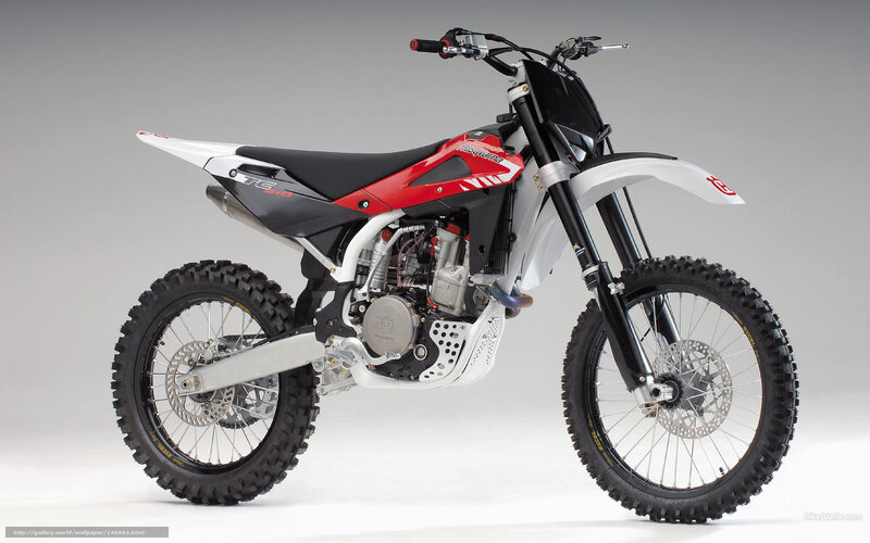 Husqvarna TC 250 dirt bike