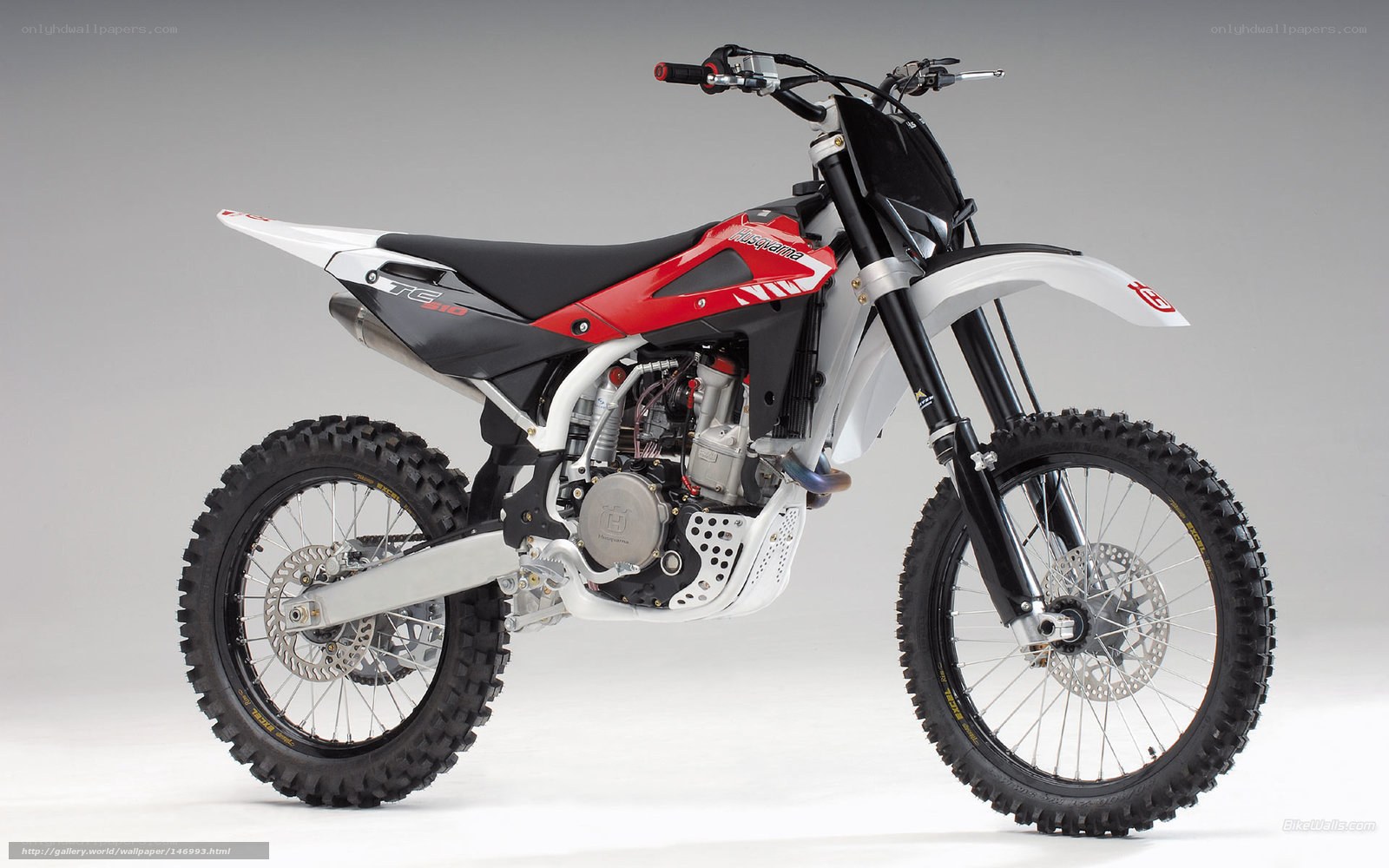Husqvarna TC 250 dirt bike