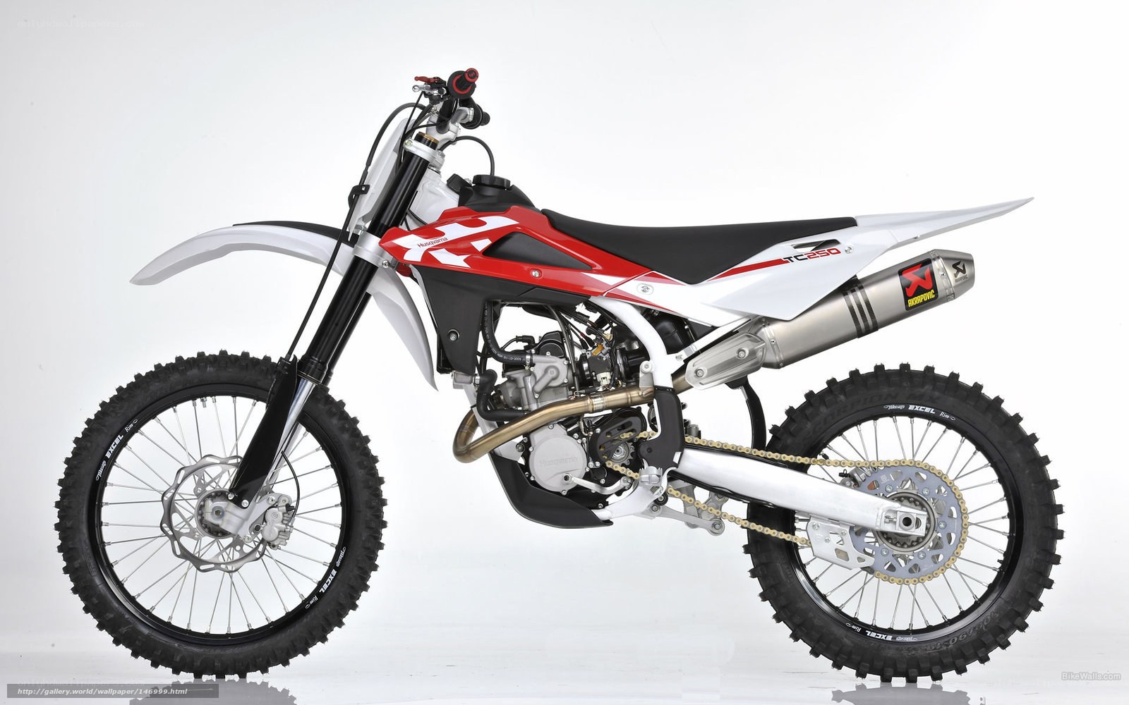 Husqvarna TC 250 dirt bike
