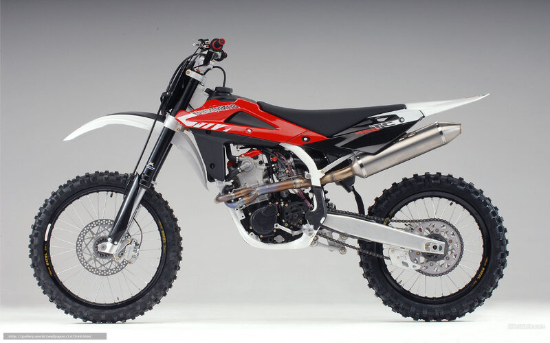 Husqvarna TC 450 dirt bike