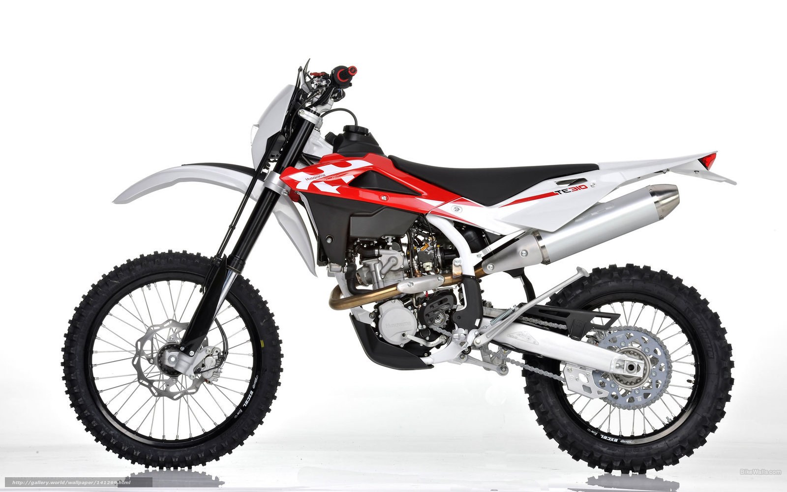 Husqvarna TE 310 dirt bike