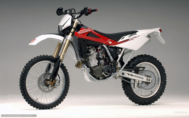 Husqvarna TE 450 dirt bike