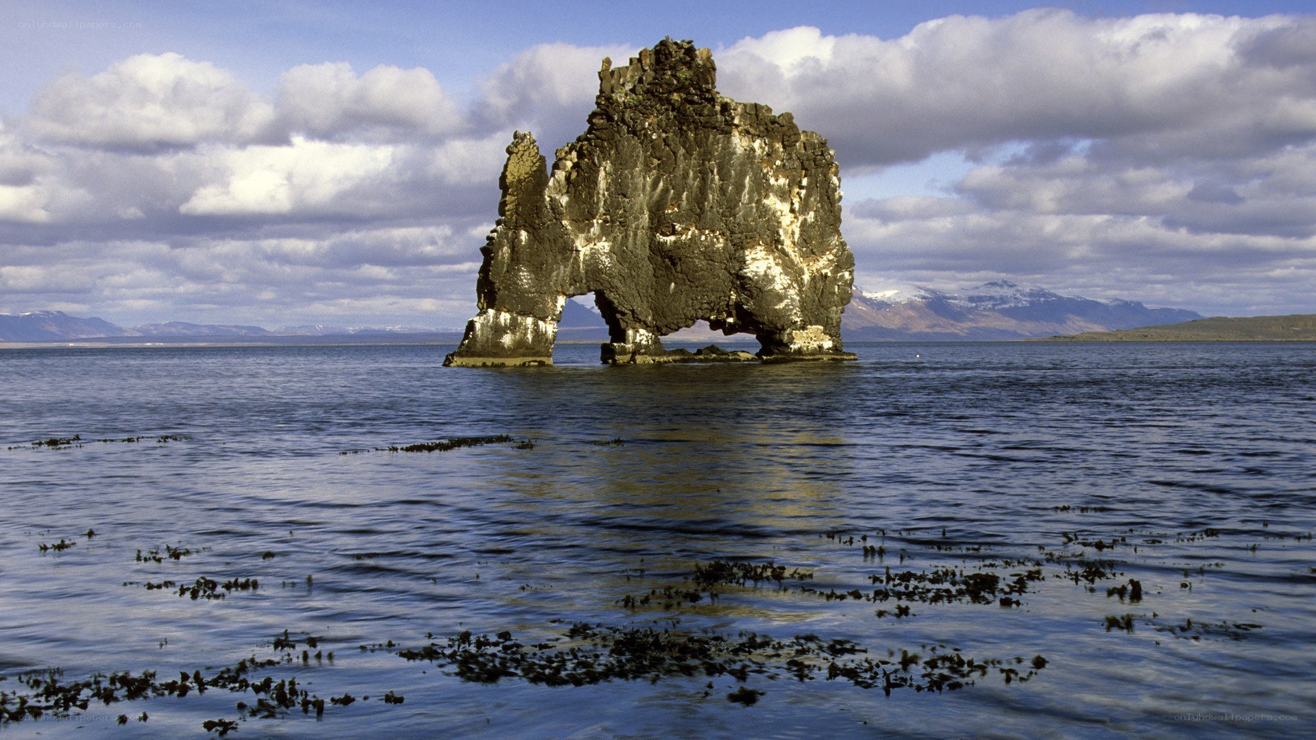 Hvitserkur rock formation